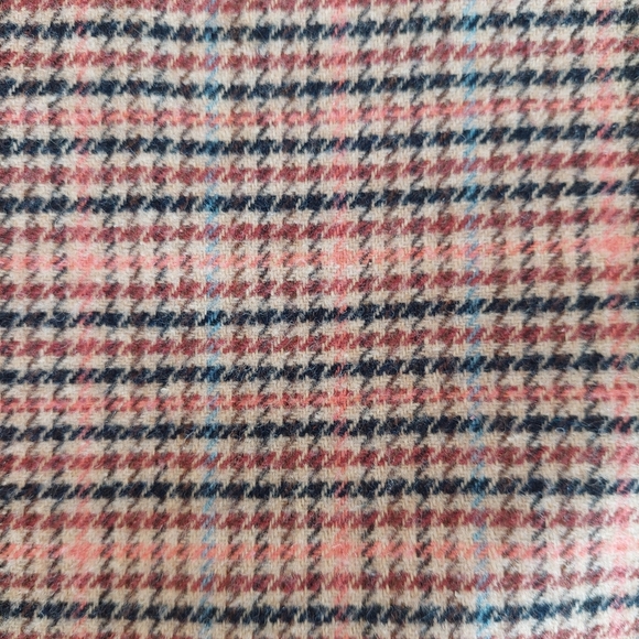 Talbots mini skirt - Picture 2 of 4